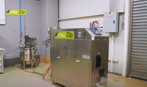 Máquina Envasadora Llenadora Tapadora
